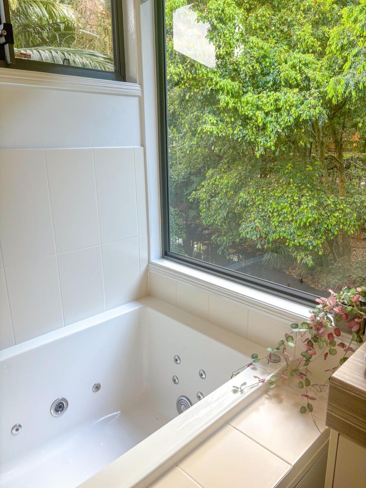 Tranquil Getaways On Obi Maleny 호텔 객실 사진